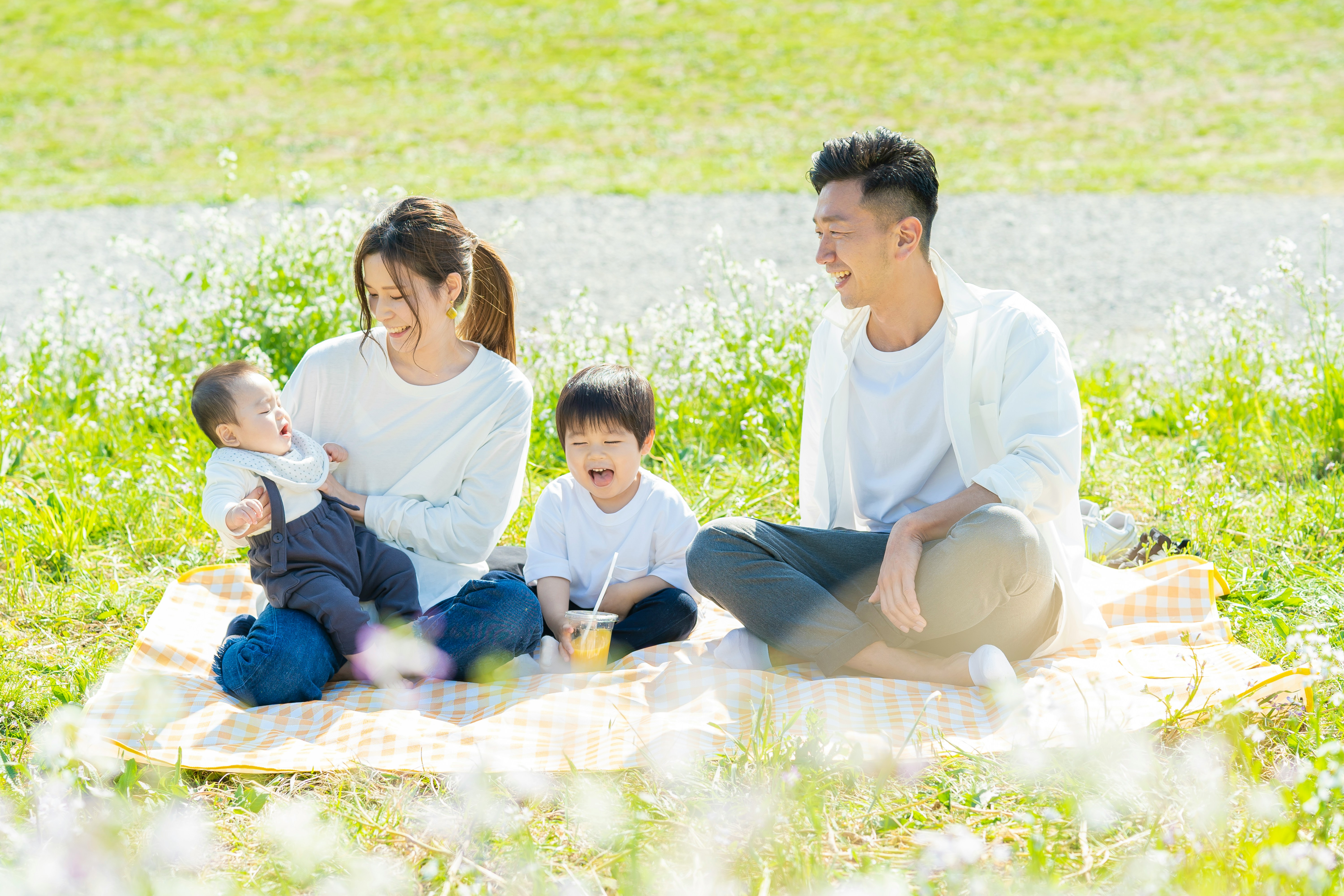 Navigating Mental Health Conversations Across Generations